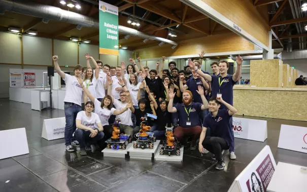20190504-05_fbinf_b-it-bots_germanopen_robocup_magedeburg_deebul_nair_img_182.jpg