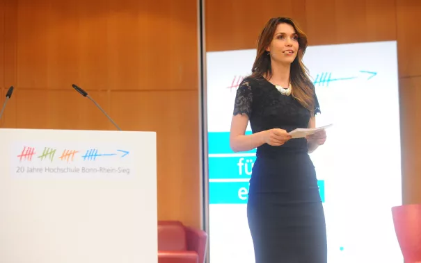 20_jahre_h-brs_festakt_audimax_20150619_foto_c._adolph_044.jpg(DE)