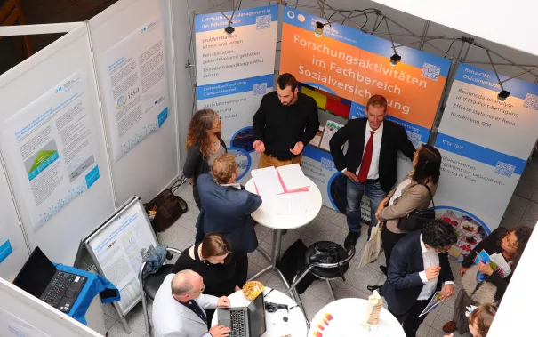 20_jahre_h-brs_umtrunk_forschungssschau_20150619_foto_c._adolph_014.jpg(DE)