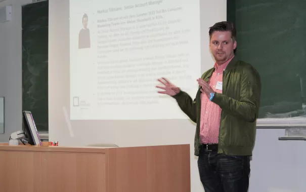 30b_alumni-tag-2016_tj_ertugrul_cam_tj-karriereplanung_tillmann.jpg (DE)