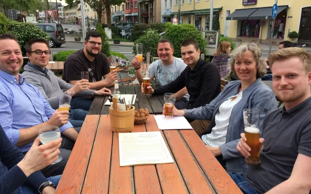 alumni-besuch_deinschrank.de_brauhaus1_u-besuch_alumni_2019-05-24.jpg (DE)