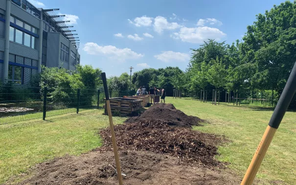 campusgarten_erdarbeiten_1.jpg