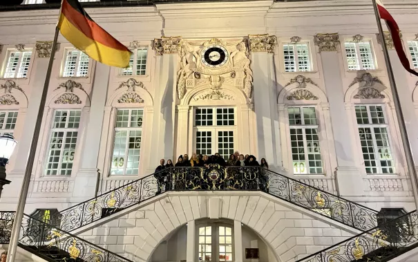 2021_Zu_Besuch_in_Bonn_Projektbeteiligte_daad_und_ivac_.jpg (DE)