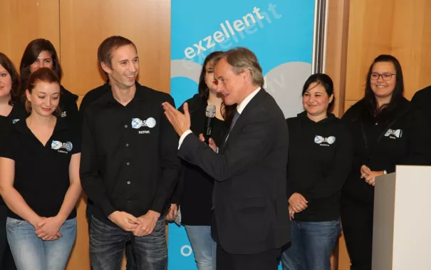 eroeffnung_akademisches_jahr_09-2014_asta_ihne_foto_e._tritschler_3550.jpg (DE)