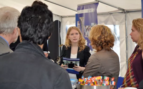 eroeffnung_akademisches_jahr_09-2014_foto_j._kuestenmacher_089.jpg (DE)