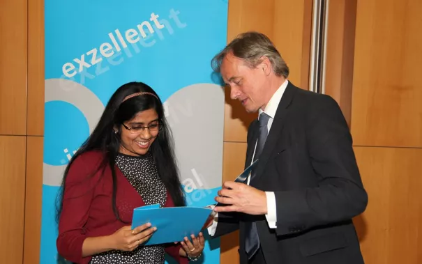 eroeffnung_akademisches_jahr_09-2014_teena_hassan_foto_e._tritschler_35752.jpg (DE)