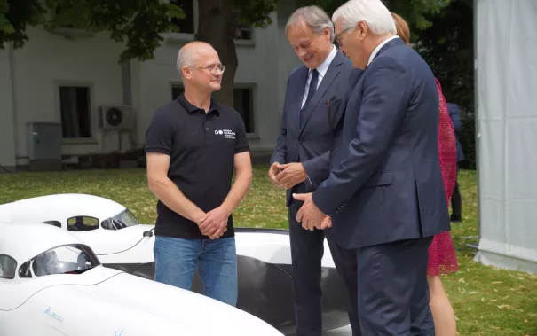 eTa-VillaHammerschmidt_AsterothIhneBundespräsident (DE)