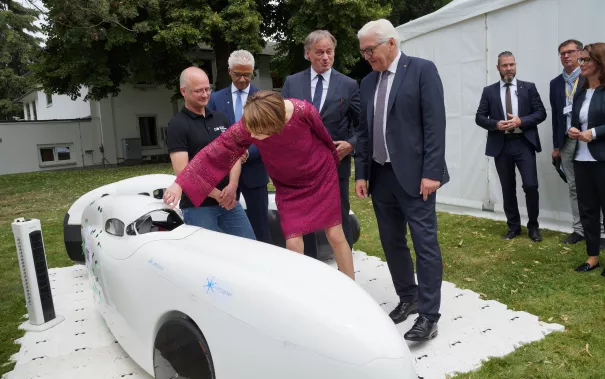 eTa-VillaHammerschmidt_AsterothBundespräsident_Büdenbender (DE)