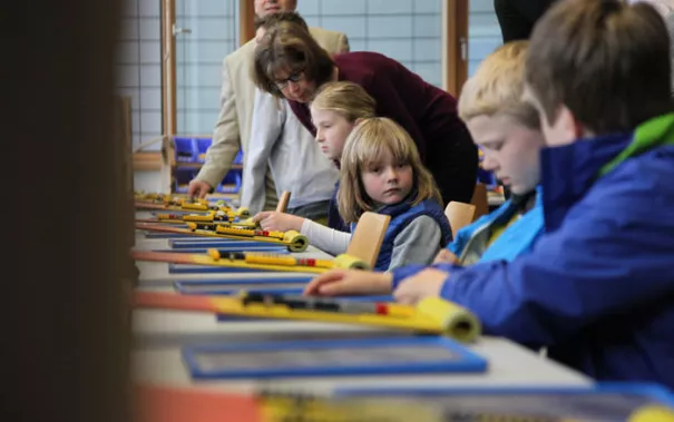 kinderuni-lego-mai-2014_10.jpg (DE)