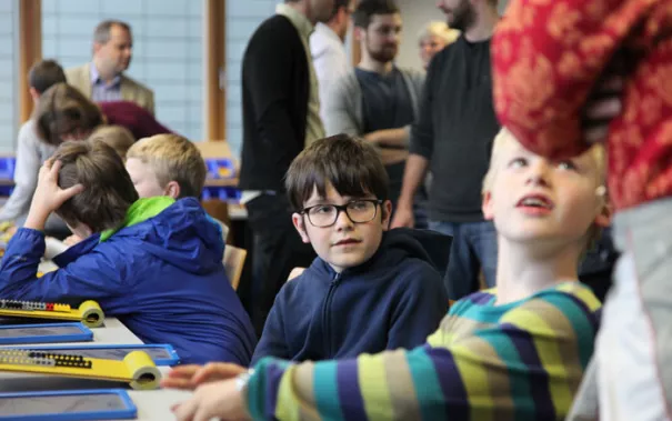 kinderuni-lego-mai-2014_12.jpg (DE)