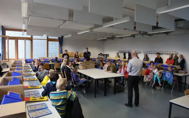 kinderuni-lego-mai-2014_15.jpg (DE)