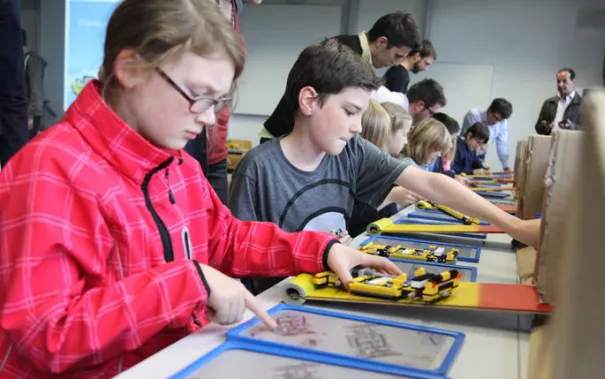 kinderuni-lego-mai-2014_24.jpg (DE)