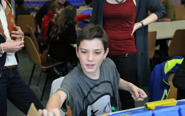 kinderuni-lego-mai-2014_27.jpg (DE)