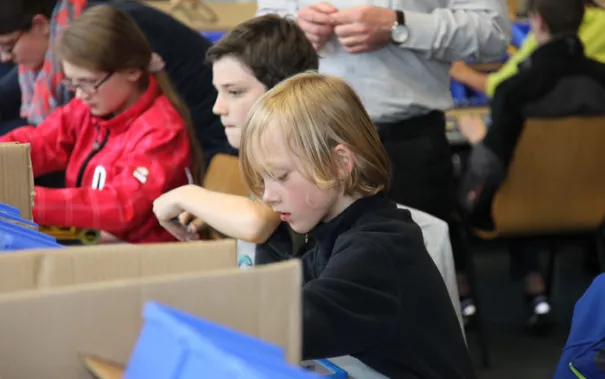 kinderuni-lego-mai-2014_33.jpg (DE)