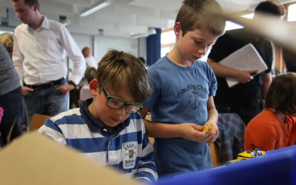 kinderuni-lego-mai-2014_38.jpg (DE)