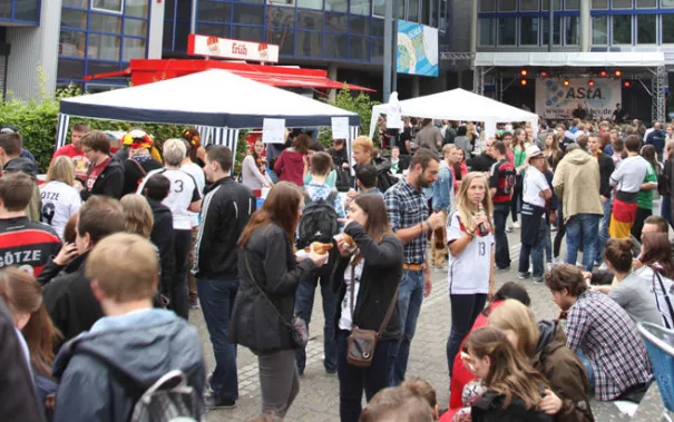 sommerfest2014_27.jpg (DE)