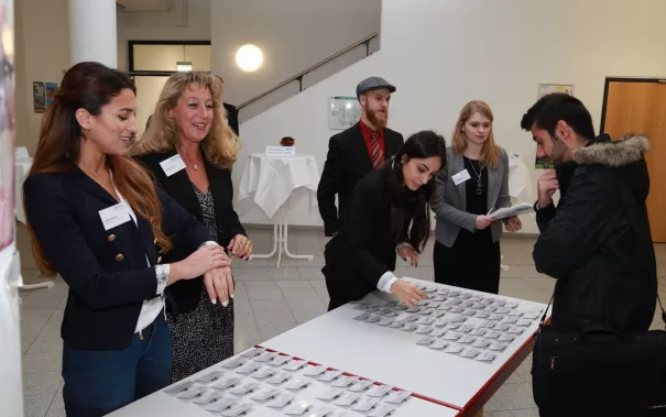 stipendienfeier_2014_foto_schallenberghsb14005.jpg (DE)