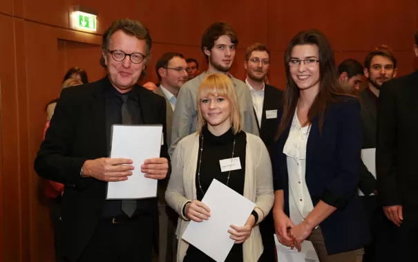 stipendienfeier_2014_foto_schallenberghsb14203.jpg (DE)