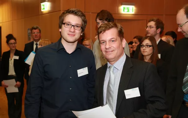 stipendienfeier_2014_foto_schallenberghsb14206.jpg (DE)