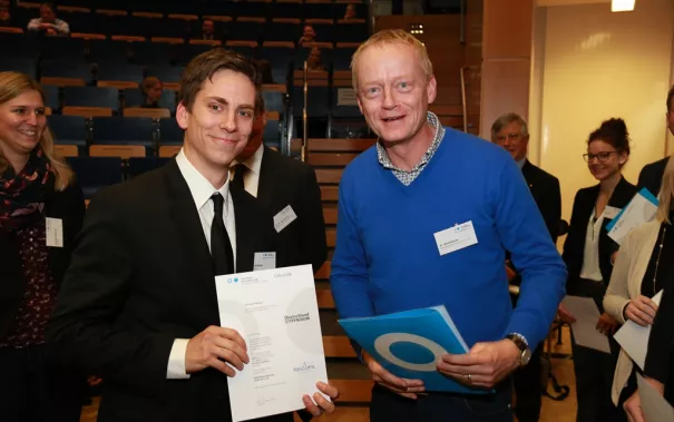 stipendienfeier_2014_foto_schallenberghsb14211.jpg (DE)