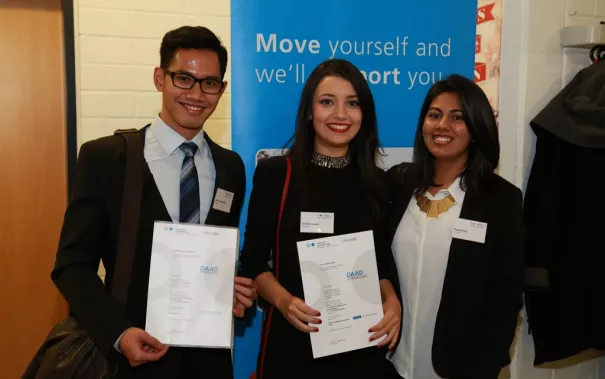 stipendienfeier_2014_foto_schallenberghsb14251.jpg (DE)