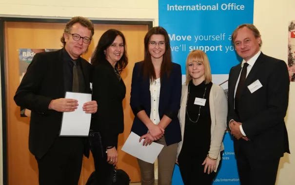 stipendienfeier_2014_foto_schallenberghsb14256.jpg (DE)