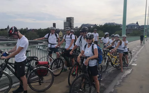 tour_de_csr_-_duetzer_bruecke_0.jpg (DE)