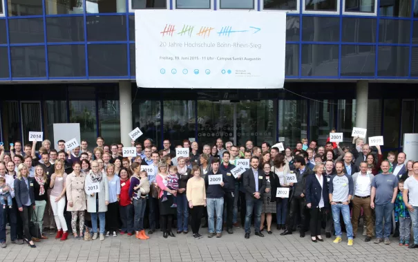 20150620_fbinf_alumnimclab_mk.jpg (DE)