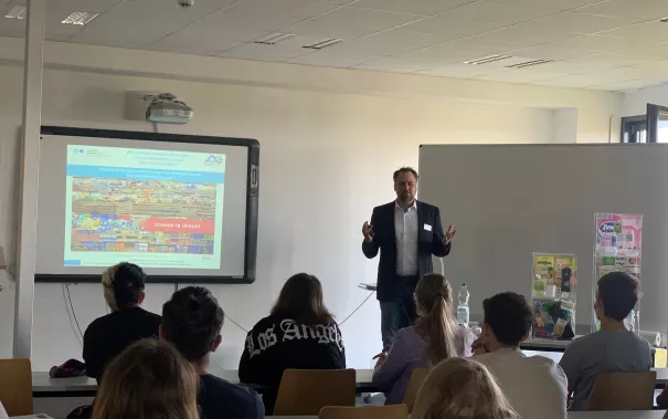 schnupperstudium_cm_3.jpg (DE)