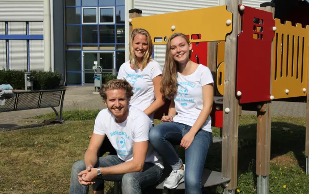 shooting_merchandise_studierende_gina_david_alex_fbwiwi_sta_20160922_foto_j._kuestenmacher_07.jpg (DE)