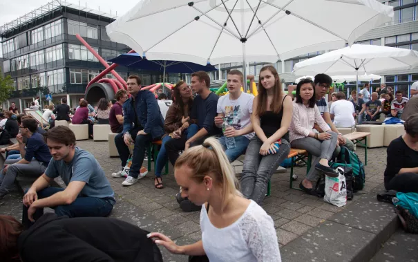 sommerfest-2016_300dpi_fotos_eva_tritschler-1306.jpg (DE)