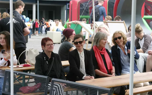sommerfest_20160621_foto_j._kuestenmacher_img_0082.jpg (DE)