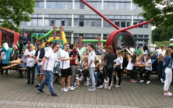 sommerfest_20160621_foto_j._kuestenmacher_img_0233.jpg (DE)