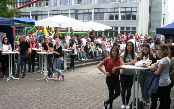 sommerfest_20160621_foto_j._kuestenmacher_img_0333.jpg (DE)