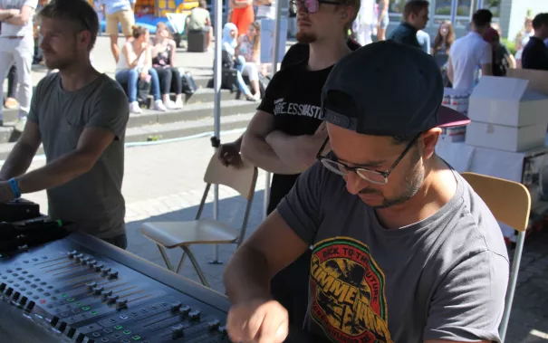 sommerfest_h-brs_sta_20170614_foto_j._kuestenmacher_054.jpg