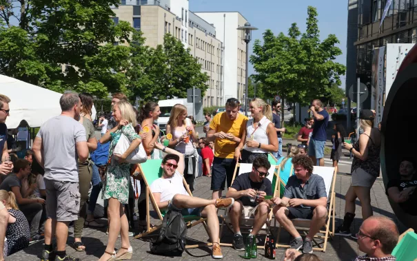 sommerfest_h-brs_sta_20170614_foto_j._kuestenmacher_145.jpg (DE)