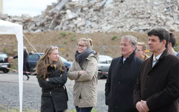 spatenstich_sta_neubau_20160429_foto_j._kuestenmacher_061.jpg (DE)