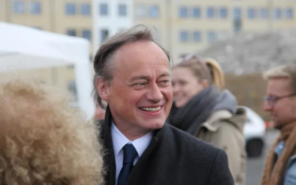 spatenstich_sta_neubau_20160429_foto_j._kuestenmacher_086.jpg (DE)