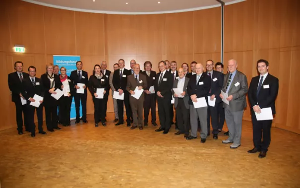 stipendienfeier-2013-page1_70.jpg (DE)