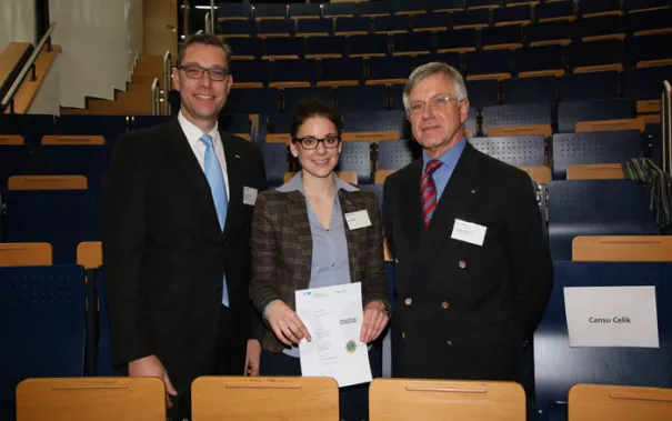 stipendienfeier-2013-page2_12.jpg (DE)