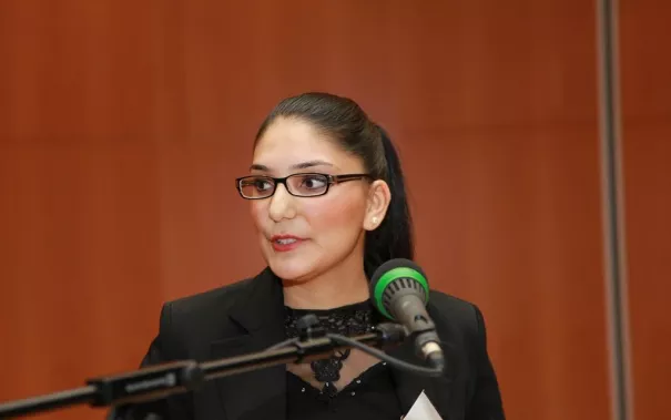 stipendienfeier-2013-page2_46.jpg (DE)