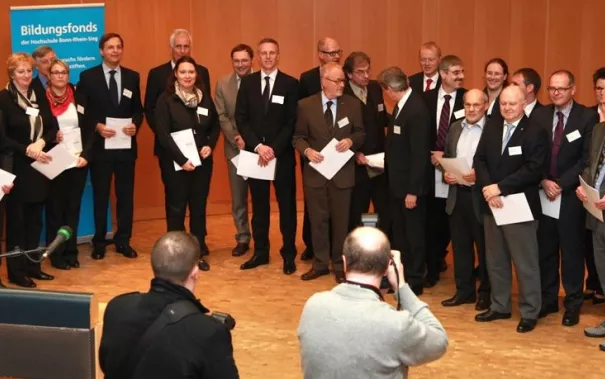 stipendienfeier-2013-page2_51.jpg (DE)