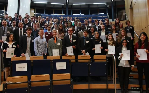 stipendienfeier-2013-page2_61.jpg (DE)