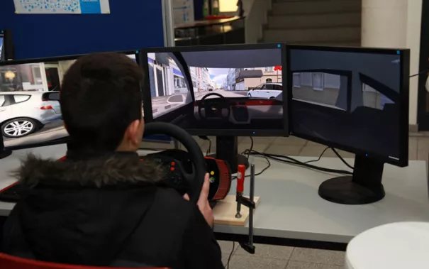 tag-der-forschung-2013_18.jpg (DE)