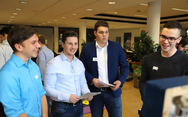 trade_fair_be_for_bis_spz_mensa_20191205_foto_juri_kuestenmacher_006.jpg (DE)