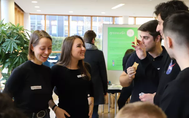 trade_fair_be_for_bis_spz_mensa_20191205_foto_juri_kuestenmacher_052.jpg (DE)