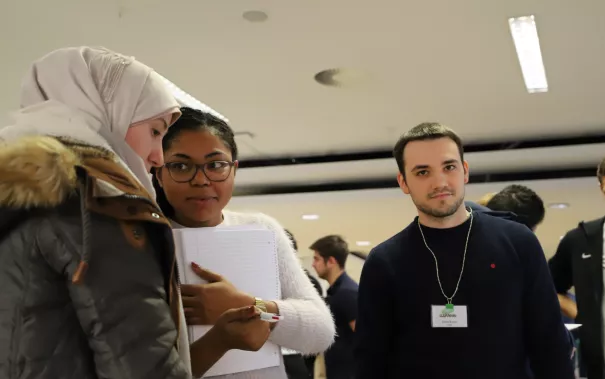 trade_fair_be_for_bis_spz_mensa_20191205_foto_juri_kuestenmacher_075.jpg (DE)