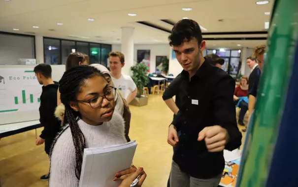 trade_fair_be_for_bis_spz_mensa_20191205_foto_juri_kuestenmacher_093.jpg (DE)