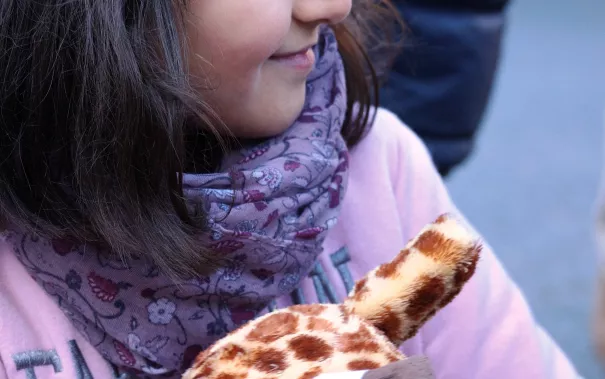 wunschbaum_auslieferung_geschenke_sta_20161219_foto_e._hummel_17.jpg (DE)