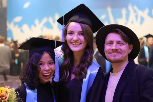 Absolventenfeier 2022 Absolventengruppe